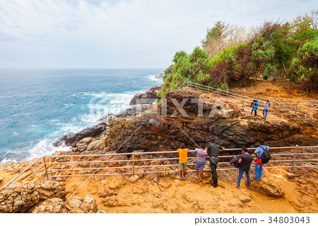 Hummanaya blowhole, Sri Lanka 34803043