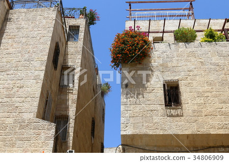 walk through the ancient, white city of Jerusalem, walk through the ancient, white city of Jerusalem, 34806909