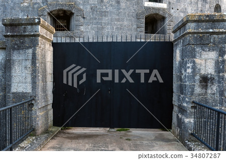 Old steel gate closeup photo 34807287