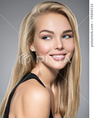 Young Woman with beautiful smile 34808510