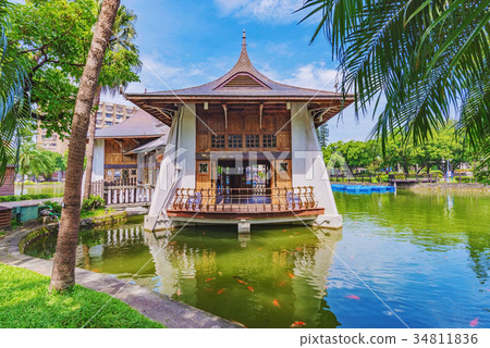 Scenery and traditional Chinese architecture Scenery and traditional Chinese architecture 34811836