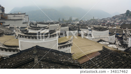 Roof top of ancient houses in Hunan, China Roof top of ancient houses in Hunan, China 34817462