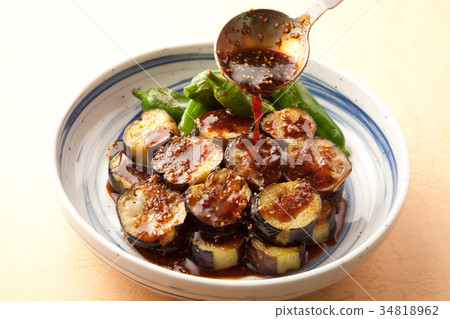 Grilled eggplant 34818962