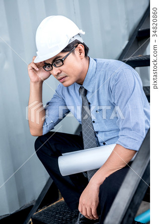 Engineer pressured with project fail Engineer pressured with project fail 34820860