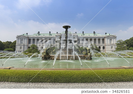 Guest House Akasaka Rikyu seen in the main fountain of the main garden Guest House Akasaka Rikyu seen in the main fountain of the main garden 34826581