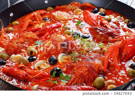 close-up of tasty chicken meat stew 34827043