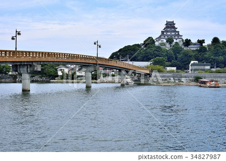 Karatsu Castle in Saga Prefecture 34827987