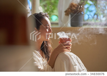 Woman lifestyle relax Woman lifestyle relax 34830076