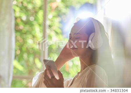 Woman lifestyle relax Woman lifestyle relax 34831304