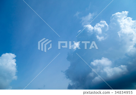Cumulonimbus晚夏天空秋天天空雲彩拷貝空間寬拷貝空間 Cumulonimbus晚夏天空秋天天空雲彩拷貝空間寬拷貝空間 34834955