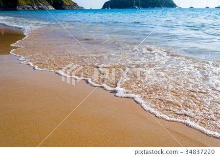 Blue sky and blue sea. Blue sky and blue sea. 34837220