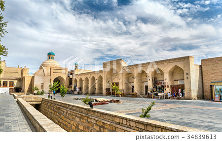 Ancient buildings in the old town of Bukhara 34839613