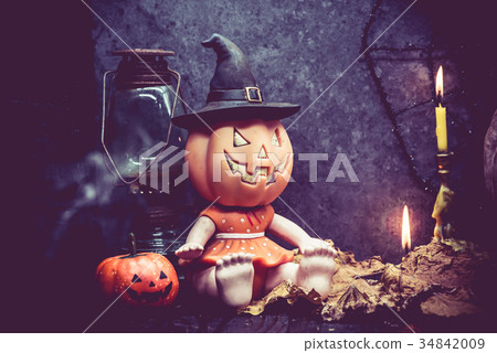 Halloween with copy space and pumpkin Halloween with copy space and pumpkin 34842009