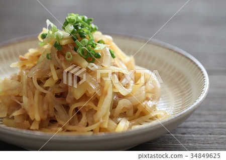 炒土豆,洋蔥和金槍魚 炒土豆,洋蔥和金槍魚 34849625