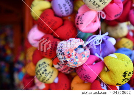 Kagori monkey of Yasaka Kogen Kagori monkey of Yasaka Kogen 34850692