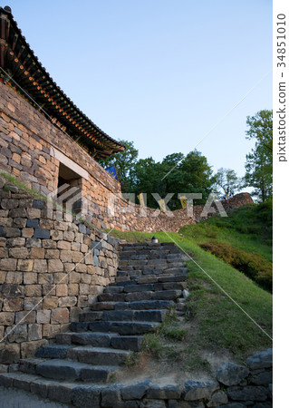 Gongju Provincial Government (Historic Site No. 12), Gongju City, Chungnam Province 34851010