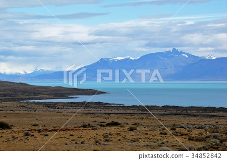 Calafate, Argentino Lake and Andes Mountains 34852842