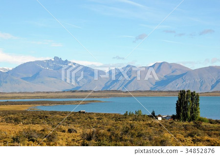Calafate, Argentino Lake and Andes Mountains 34852876