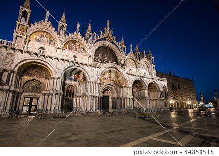 Venice San Marco temple early morning 34859518