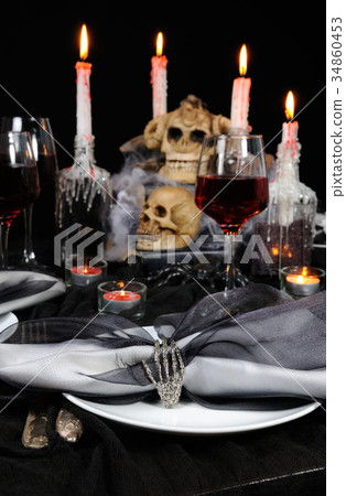Table setting for Halloween Table setting for Halloween 34860453