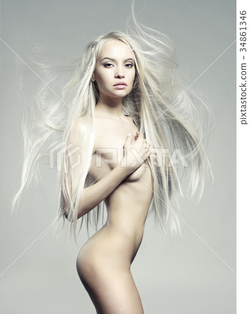 Elegant naked lady Elegant naked lady 34861346