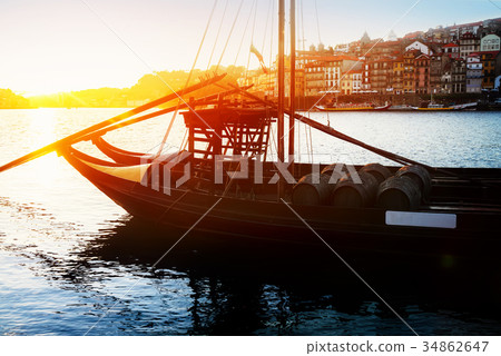 Day scene of Porto, Portugal 34862647