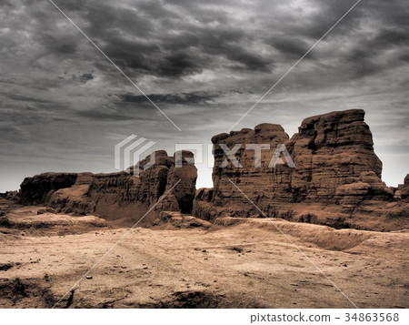 China Turpan · Takashi Fortress / Gaochang ruins, Turpan, China China Turpan · Takashi Fortress / Gaochang ruins, Turpan, China 34863568