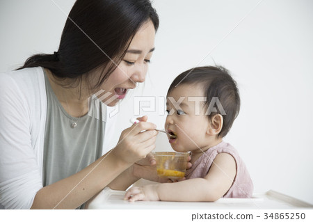 Mom and baby Mom and baby 34865250