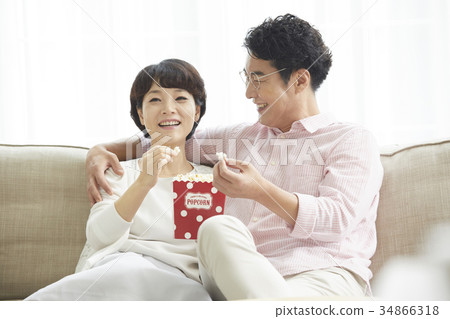 丈夫，妻子，夫婦，中年夫婦 34866318