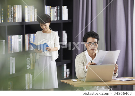 丈夫，妻子，夫婦，中年夫婦 34866463