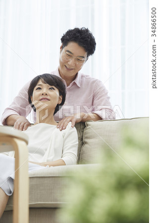 Husband, wife, couple, middle-aged couple 34866500