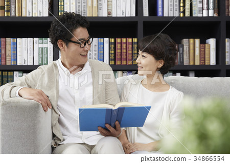 丈夫,妻子,夫婦,中年夫婦 丈夫,妻子,夫婦,中年夫婦 34866554