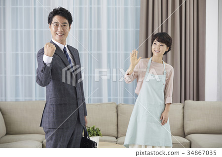 Husband, wife, couple, middle-aged couple 34867035