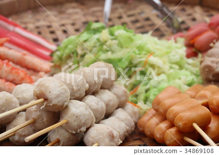 steamed meatballs at street food steamed meatballs at street food 34869108