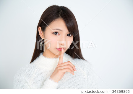 Female portrait Female portrait 34869865