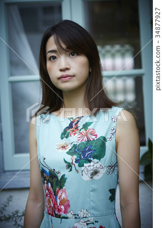 一件女人 一件女人 34877927