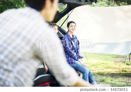 People who enjoy leisure 34878051