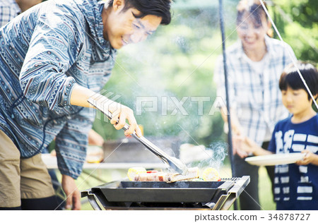 People who do barbecue 34878727