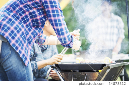People who do barbecue People who do barbecue 34878812