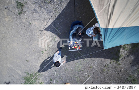 做燒烤的人 34878897