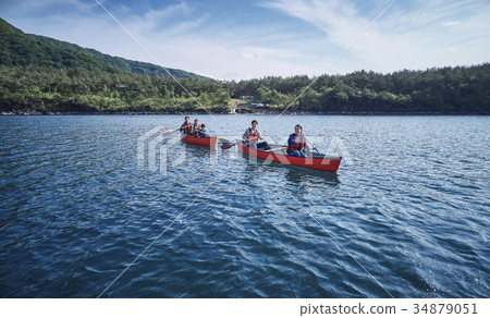 劃獨木舟的家庭 劃獨木舟的家庭 34879051