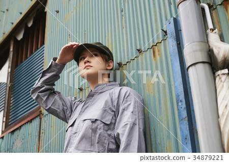 Female worker Female worker 34879221