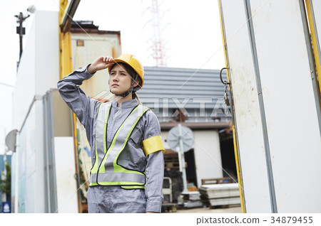 Female worker Female worker 34879455