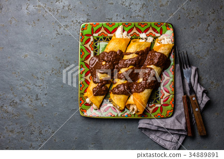 Mexican cuisine. Traditional Mexican chicken 34889891