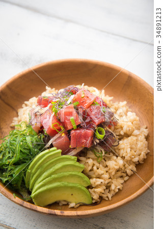 ahi poke bowl on brown rice 34891213