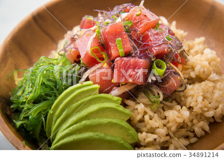 ahi poke bowl on brown rice 34891214