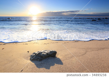 Sea of Wadaura Sea of Wadaura 34893238