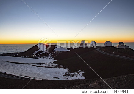 冒納凱阿火山山山頂的日落視圖 34899411