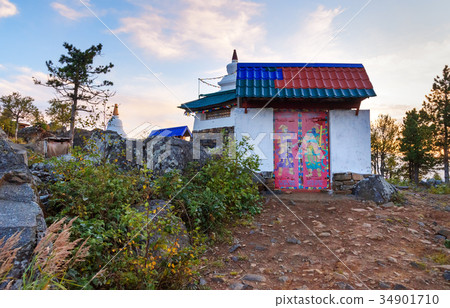 Shad Tchup Ling Buddhist monastery on mountain 34901710