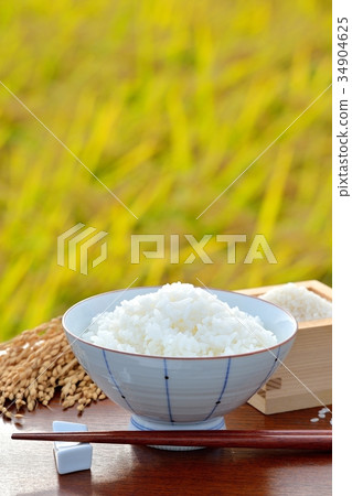 Attention) Steam is retouching synthesis. Rice, rice, white rice, rice cooking, rice, rice, autumn crop, rice cultivation, harvest autumn. Attention) Steam is retouching synthesis. Rice, rice, white rice, rice cooking, rice, rice, autumn crop, rice cultivation, harvest autumn. 34904625